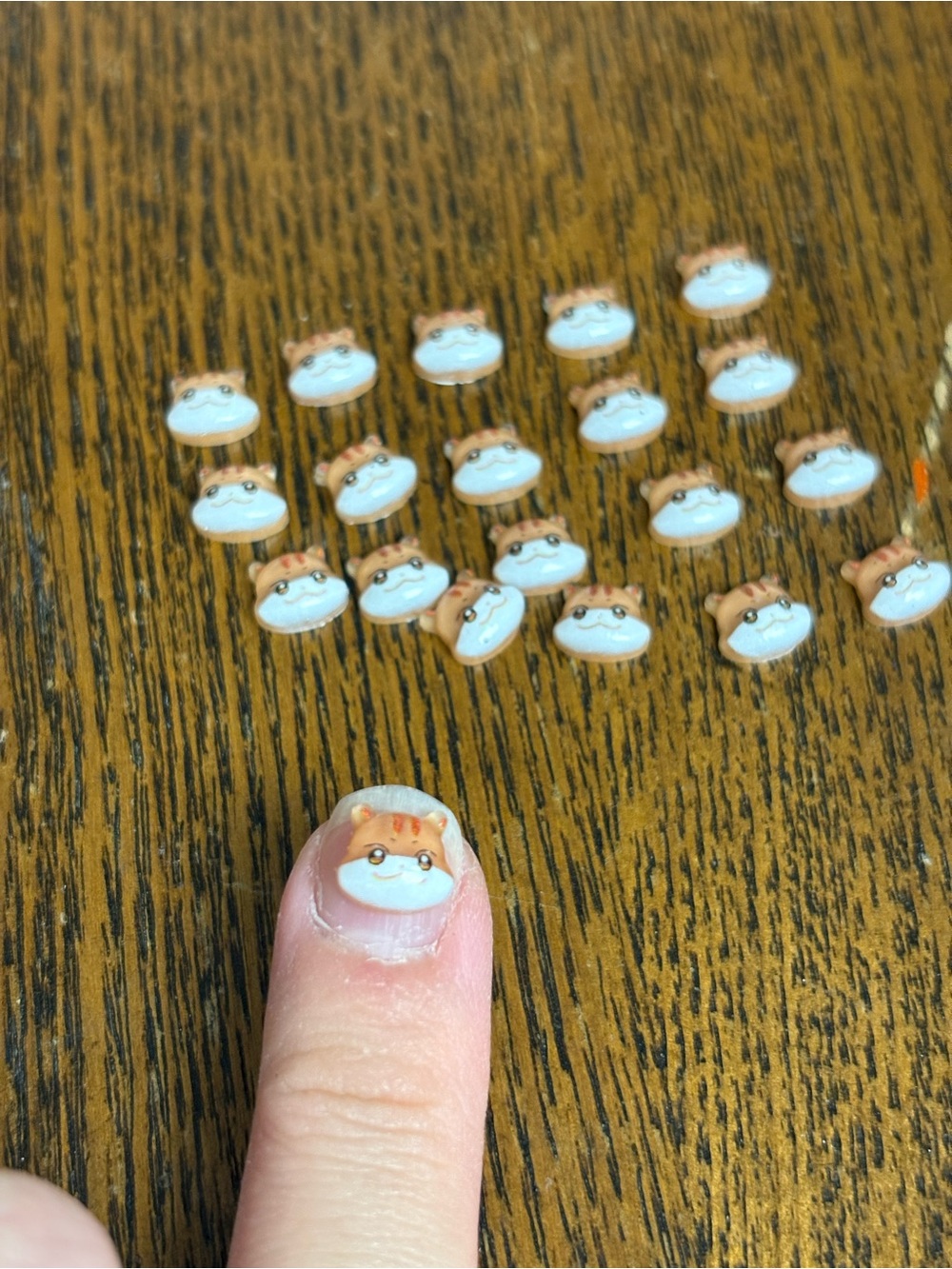 HONGJOONG JJOONGrami Set of 24 Nail Art Resin Charms Mini Aniteez Ateez - Picture 5 of 5
